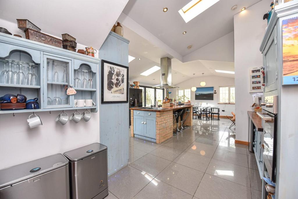Open Plan Kitchen-Diner