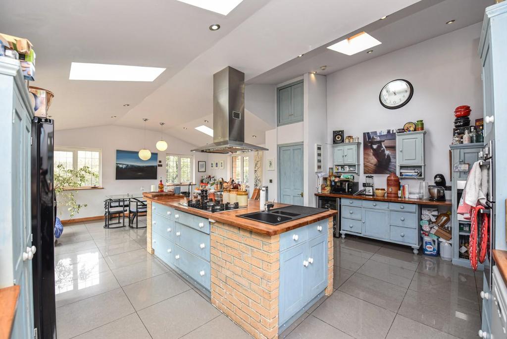 Open Plan Kitchen-Diner