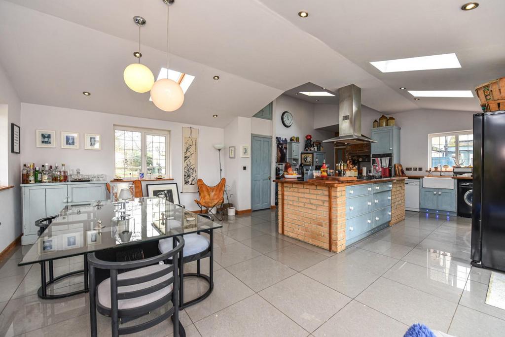 Open Plan Kitchen-Diner
