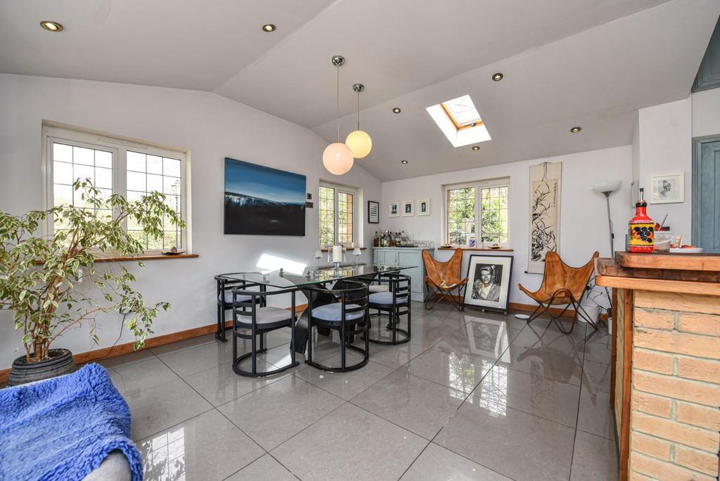 Open Plan Kitchen-Diner