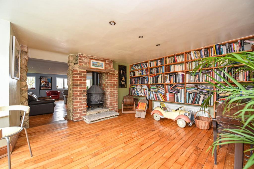 Music/Library Room
