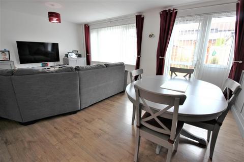 14 Aisher Road, London, SE28 8LH