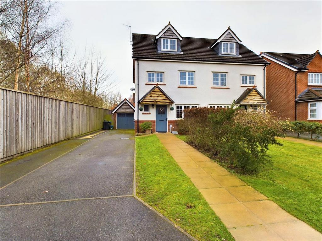 Malham Court, Gwersyllt, Wrexham 4 bed semidetached house for sale £