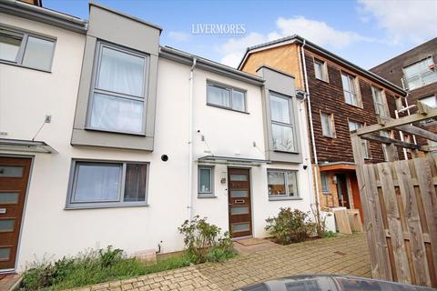 7 Tumbling Dice Mews, Dartford, DA1 5QX