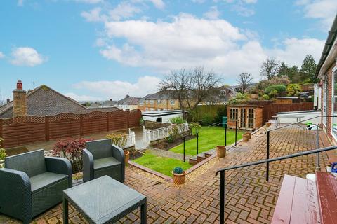27 Richfield Road, Bushey, WD23 4RR