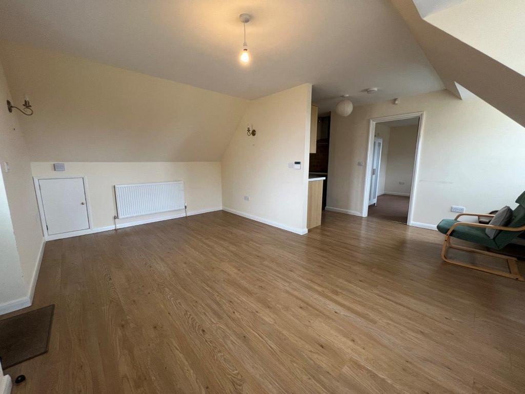 WALTHAM ON THE WOLDS, MELTON MOWBRAY 1 bed apartment £575 pcm (£133 pw)