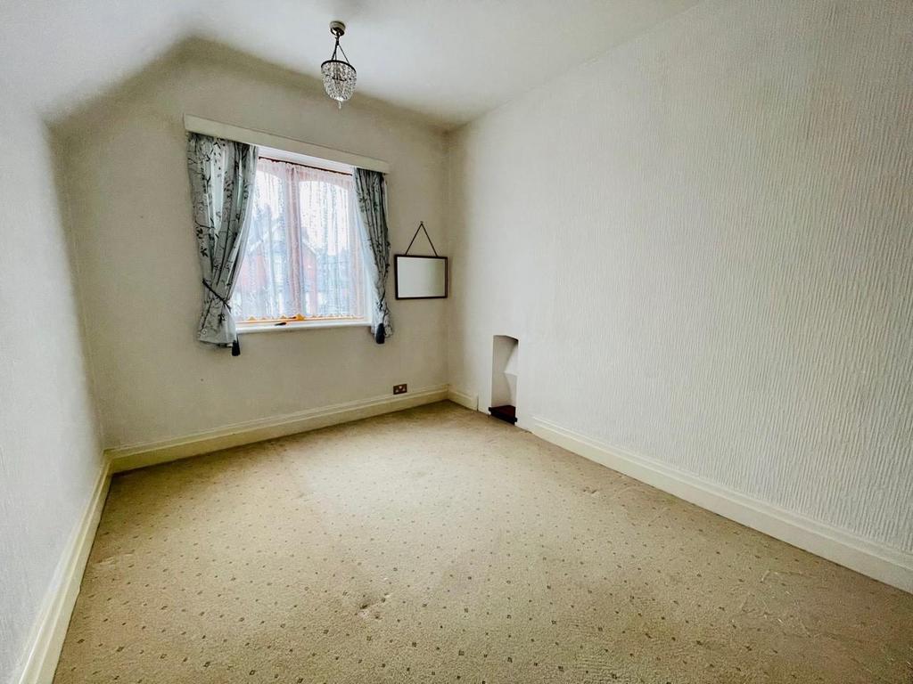 Bedroom 3 Front