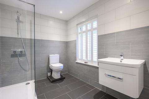 1 Pantile Road, Weybridge, KT13 9PY