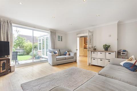 1 Fairfax Close, Caversham, Reading, RG4 6DA