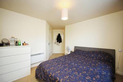 41 Gloucester Close, Redditch, B97 6AH