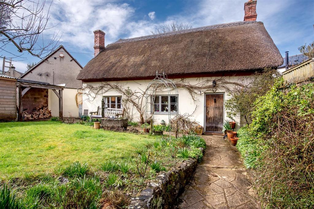 Churchinford, Taunton 3 bed detached house for sale £375,000