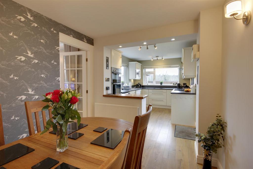 Dining Kitchen