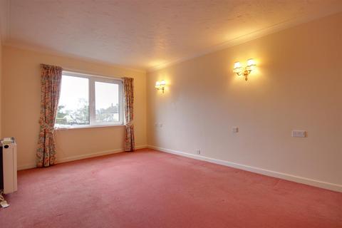 1 bedroom apartment for sale - Haldenby Court, West End, Swanland