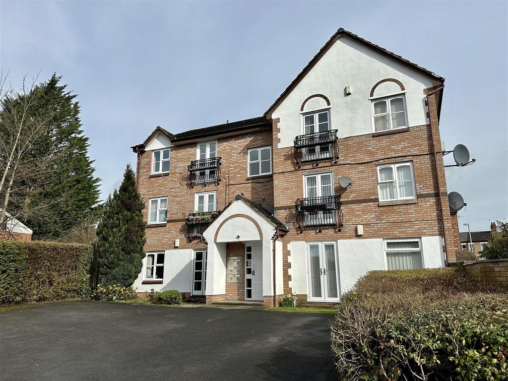 Marske Grove, Darlington 2 bed apartment for sale £58,000