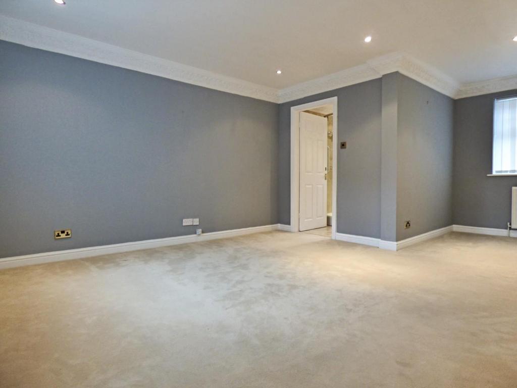 Bedroom One.jpg