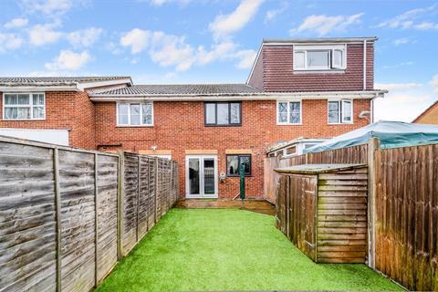 35 Pemberley Chase, West Ewell, Epsom, KT19 9LE