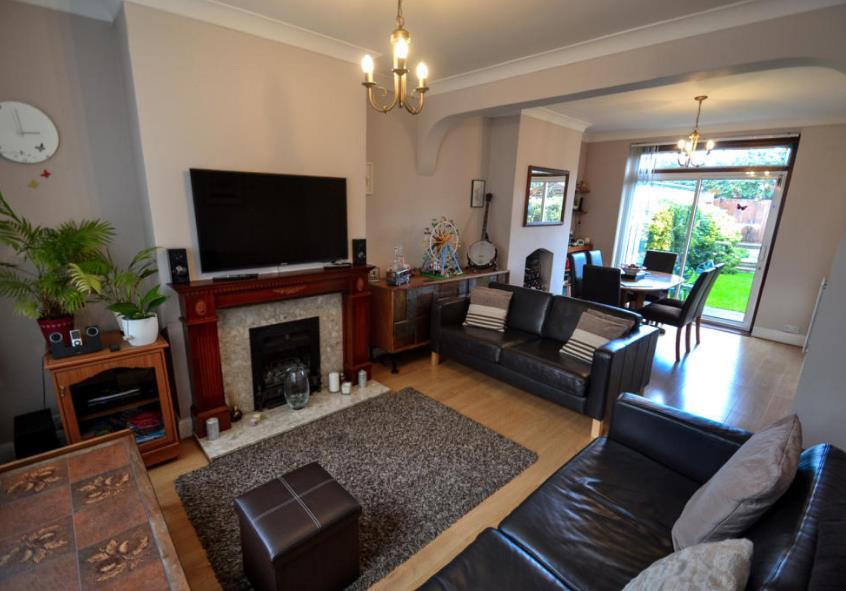 Winstead Gardens, Dagenham RM10 7TL 4 bed house £2,500 pcm (£577 pw)