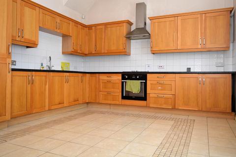 223 Heron Street, Oldham, OL8 4EB