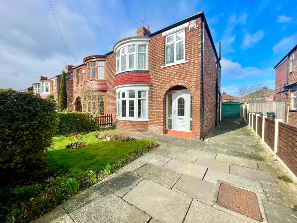 Heythrop Drive, Middlesbrough 3 bed semidetached house for sale £160,000