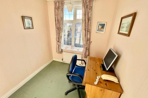 40 Heythrop Drive, Middlesbrough, TS5 8QB