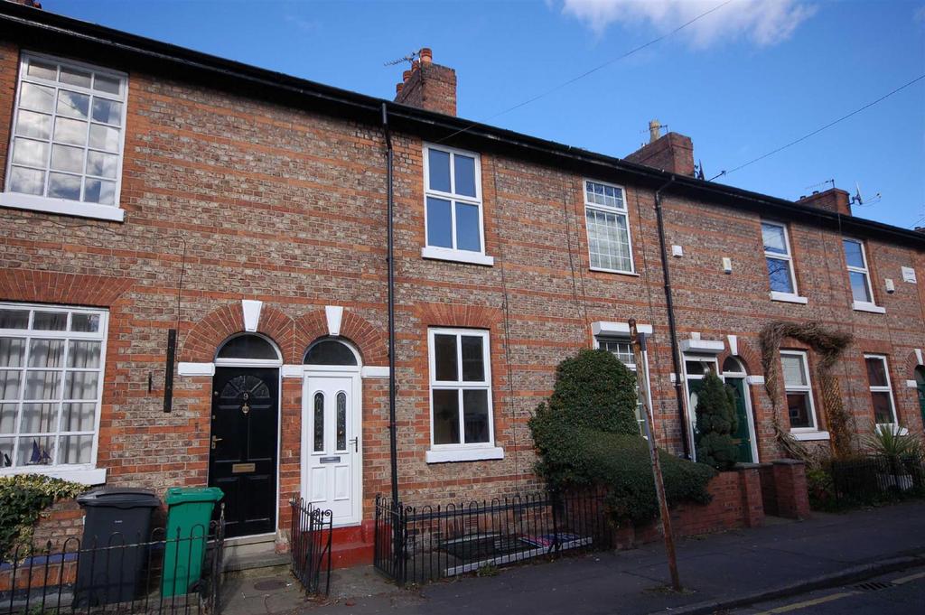 Old Oak Street, Didsbury 2 bed terraced house £1,500 pcm (£346 pw)