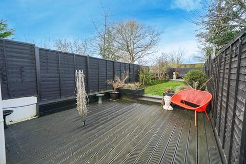 32 Waterloo Road, Leighton Buzzard, LU7 2NS