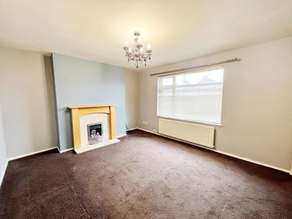 Berry Avenue, Trimdon Grange, 3 bed semidetached house for sale £89,950