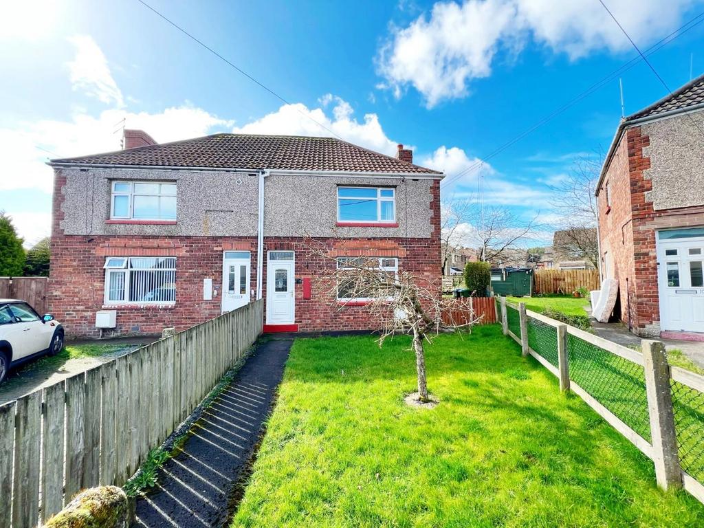Berry Avenue, Trimdon Grange, 3 bed semidetached house for sale £89,950
