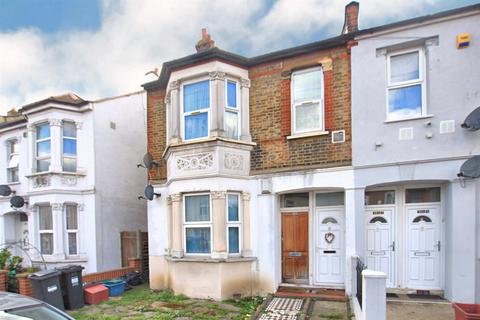 321 Martindale Road, Hounslow, TW4 7HG