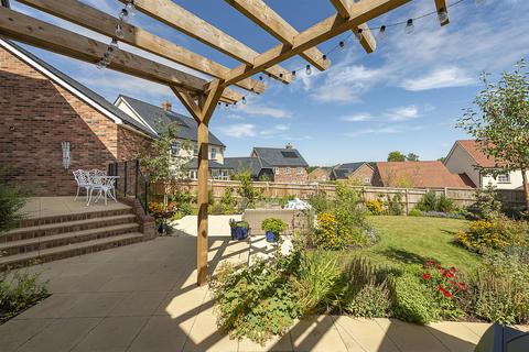 12 Chime Dell, Whitwell, Hitchin, SG4 8BS