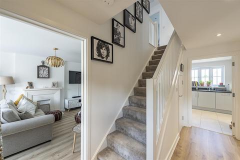 12 Chime Dell, Whitwell, Hitchin, SG4 8BS