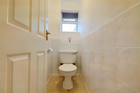 4 Darsway, Castle Donington, Derby, DE74 2RZ