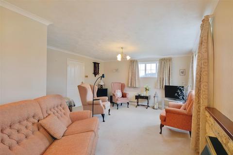 4 Darsway, Castle Donington, Derby, DE74 2RZ