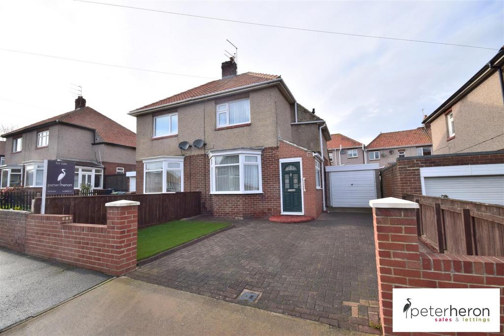 Ayton Avenue, St Aidans Estate... 2 bed semidetached house £129,950
