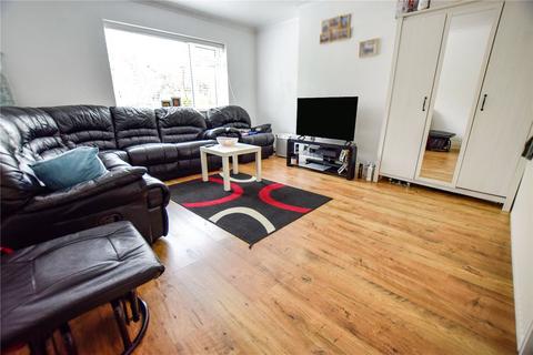 9 Epsom Way, Hornchurch, RM12 6DU