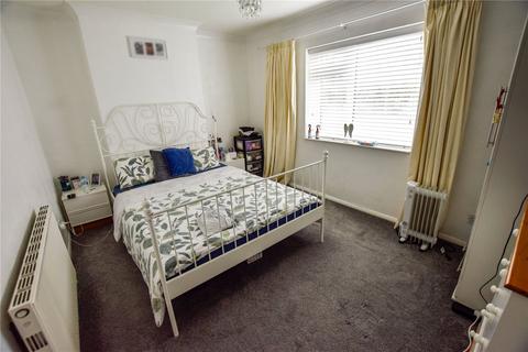 9 Epsom Way, Hornchurch, RM12 6DU