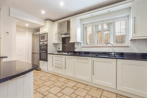 4 bedroom semi-detached house to rent, Kingswick Drive, Sunninghill, Berkshire