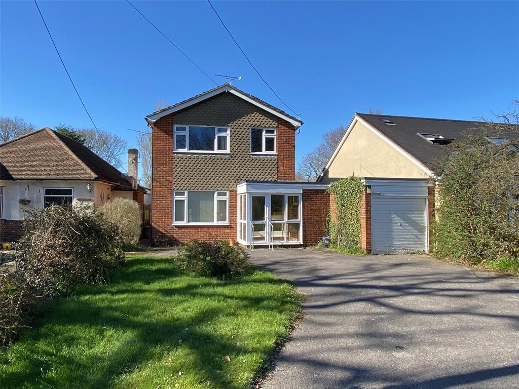 Hook End Road, Hook End, Brentwood, Essex, CM15 4 bed detached house