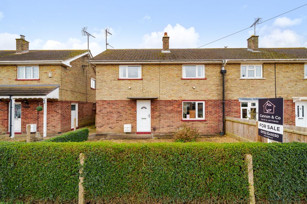 Drybread Road, Whittlesey, Peterborough, Cambridgeshire 3 bed semi