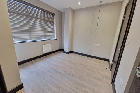 Studio to rent, Clyde Road, Sutton SM1