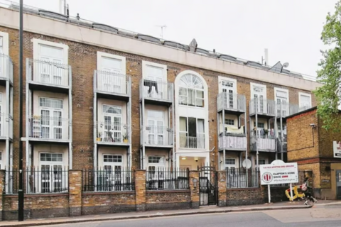 3 bedroom apartment to rent - Upton Lane, London E7