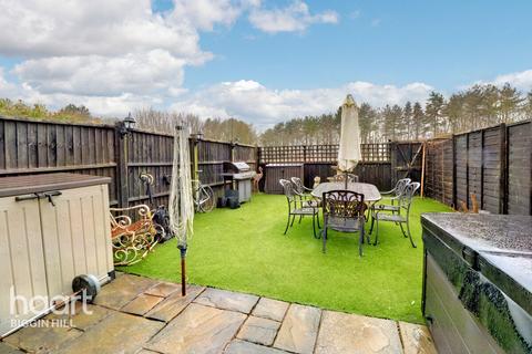 7 Glovers Close, Biggin Hill, Westerham, TN16 3GA