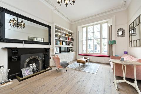 2 bedroom apartment to rent, Inverness Terrace, Notting Hill, W2