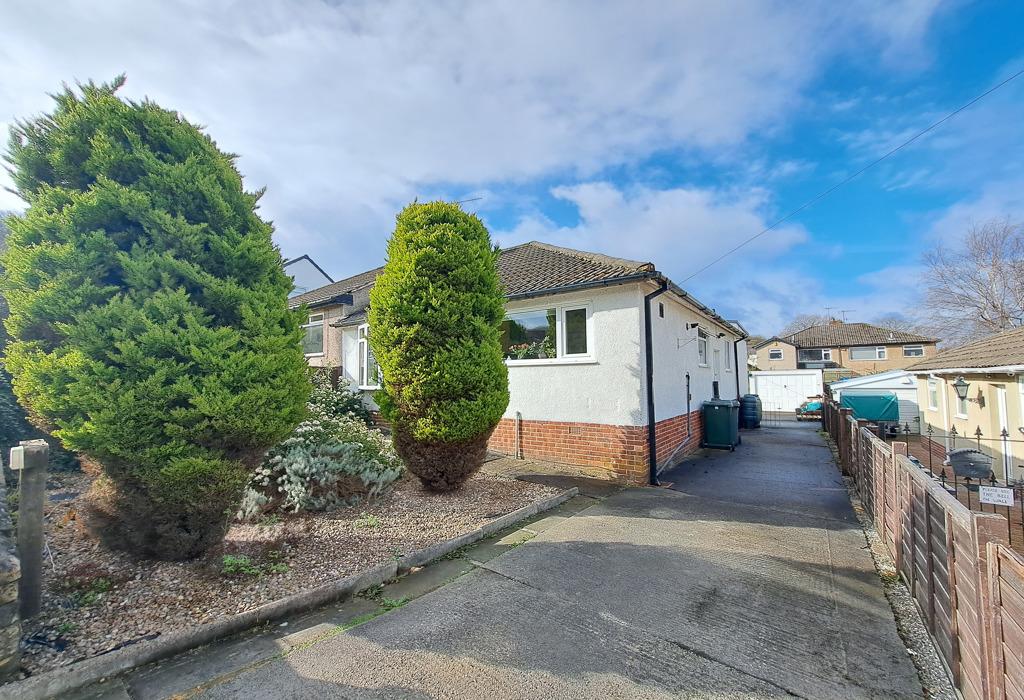 Nab Wood Terrace Nab Wood Shipley 3 Bed Semi Detached Bungalow £265 000