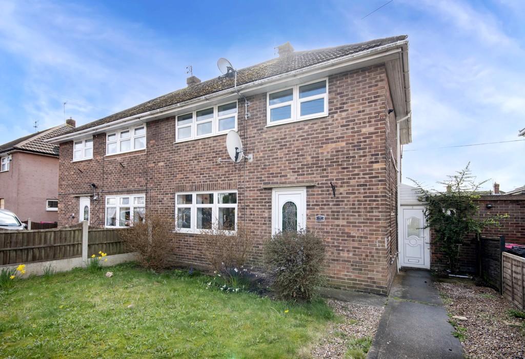 Rowan Rise, Rotherham, South Yorkshire 3 bed semi-detached house - £130,000