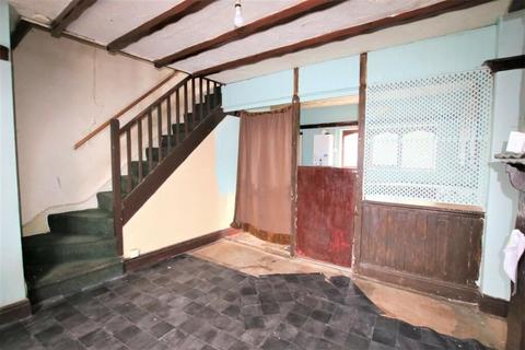 133 Redlam, Blackburn, BB2 1UN