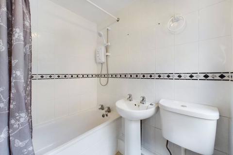 undefined, Wiltshire Lane, Pinner, HA5