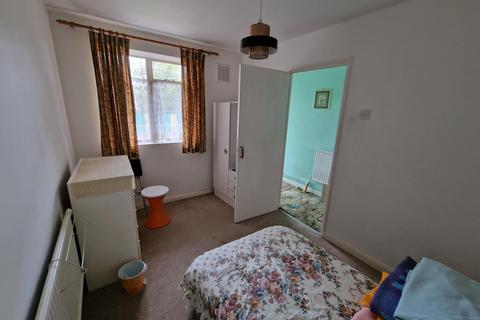 4, Tina Court Ravensbourne Park Crescent, London, SE6 4YF