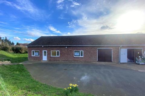 Warehouse to rent, Unit 1, Ashwellthorpe Industrial Estate, Ashwellthorpe, Norwich, Norfolk, NR16 1ER