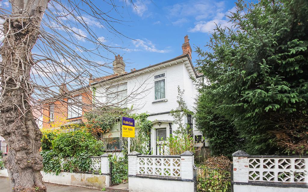 Heathfield Road, Acton, W3 6 bed house for sale £1,175,000